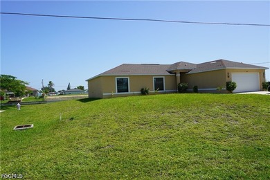 Water front view 3 bedroom 2 bath 2 car garage home - photo 4