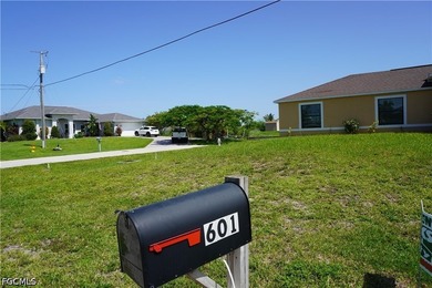 Water front view 3 bedroom 2 bath 2 car garage home - photo 7