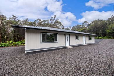 Newly built and thoughtfully designed, this modern 2-bedroom - photo 2