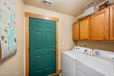 Your own private paradise! This 2012 custom-built Priest Lake - photo 13