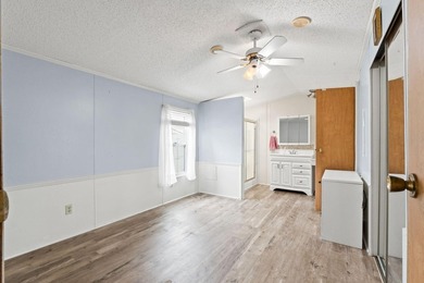 CURRENTLY UNDER CONTRACT, SELLER WILL CONSIDER BACKUP OFFERS - photo 13