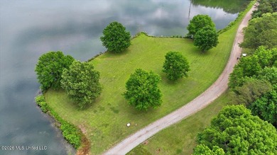 Welcome to Sanctuary, a beautiful, gated community on a serene - photo 15
