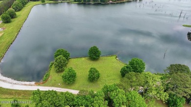 Welcome to Sanctuary, a beautiful, gated community on a serene - photo 17