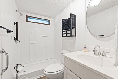 CURRENTLY UNDER CONTRACT, SELLER WILL CONSIDER BACKUP OFFERS - photo 20