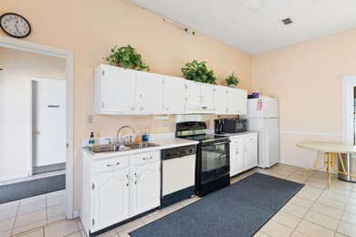 CURRENTLY UNDER CONTRACT, SELLER WILL CONSIDER BACKUP OFFERS - photo 29