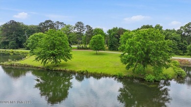 Welcome to Sanctuary, a beautiful, gated community on a serene - photo 29