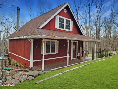 Westcolong Lake Home For Sale in Lackawaxen Pennsylvania