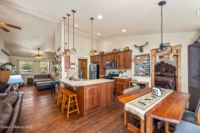 Your own private paradise! This 2012 custom-built Priest Lake - photo 42