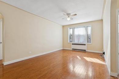 Charming 1-Bedroom Cooperative in Forest Hills, New Hampshire - photo 1