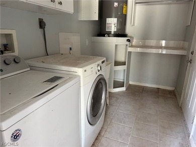 Discover an incredible opportunity in the heart of Fort Myers - photo 12