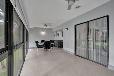 Stunning 3-bedroom, 2-bath unit with beautiful lake views from - photo 17
