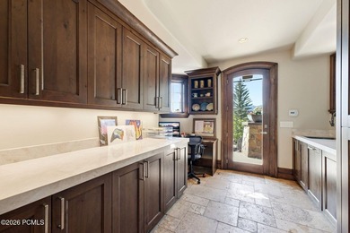 35 Sandstone Cove Court is a rare in-town estate offering 4.16 - photo 21