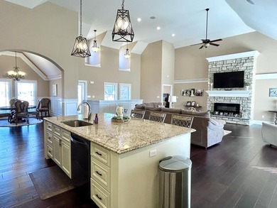 Experience luxurious living in the desirable Allens Landing Lake - photo 24