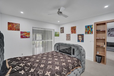 Stunning 3-bedroom, 2-bath unit with beautiful lake views from - photo 24