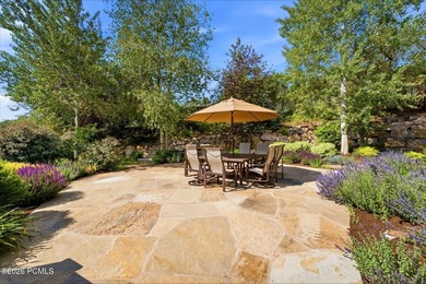 35 Sandstone Cove Court is a rare in-town estate offering 4.16 - photo 28