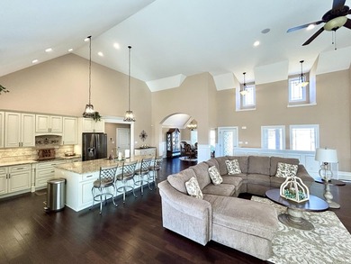 Experience luxurious living in the desirable Allens Landing Lake - photo 37