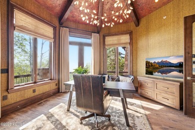 35 Sandstone Cove Court is a rare in-town estate offering 4.16 - photo 40