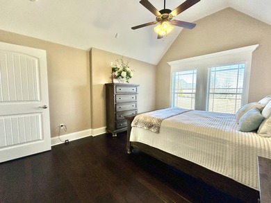 Experience luxurious living in the desirable Allens Landing Lake - photo 44
