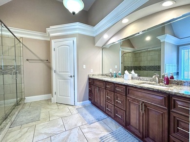 Experience luxurious living in the desirable Allens Landing Lake - photo 60