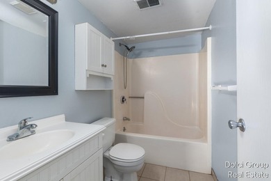 Discover this desirable Allendale end-unit condo offering extra - photo 5