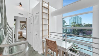 This exclusive and private residence gives you the opportunity - photo 3
