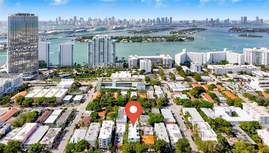 This exclusive and private residence gives you the opportunity - photo 4