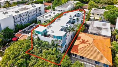 This exclusive and private residence gives you the opportunity - photo 7