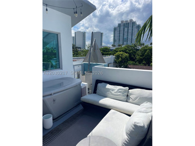 This exclusive and private residence gives you the opportunity - photo 10