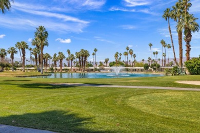 Lake Condo For Sale in Palm Desert, California