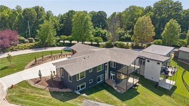 Spectacular, one-of-a kind home overlooking the 14th hole of the - photo 4