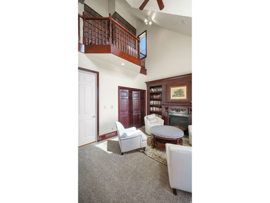 Nestled in a prime Alpine location, this spacious and - photo 11