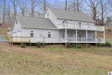 Lake Home For Sale in Cadiz, Kentucky