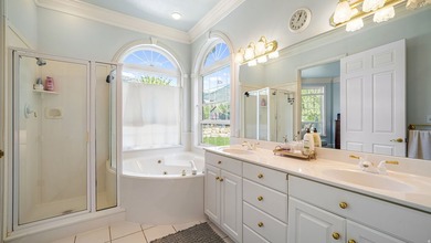 Nestled in a prime Alpine location, this spacious and - photo 24