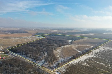 (private lake, pond, creek) Acreage For Sale in Riceville Iowa