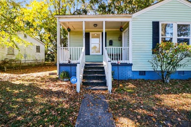 Motivated Seller! Repairs in progress. Beautifully updated home - photo 2