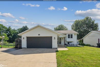 Mississippi River - Des Moines County Home For Sale in Burlington Iowa