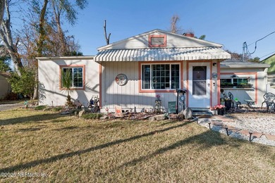 Move-in ready Ortega bungalow with $45K in upgrades. This - photo 2