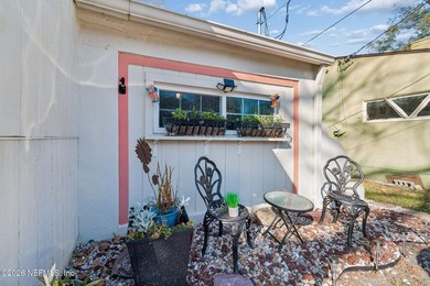 Move-in ready Ortega bungalow with $45K in upgrades. This - photo 6