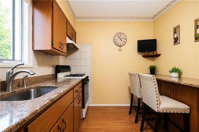 Welcome home to this charming 3-bedroom, 2-bath Colonial - photo 11