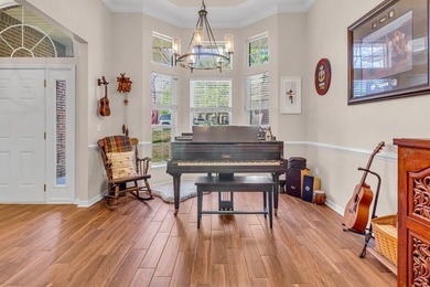 This lovely home sits on a corner lot on a cul-de-sac that - photo 13