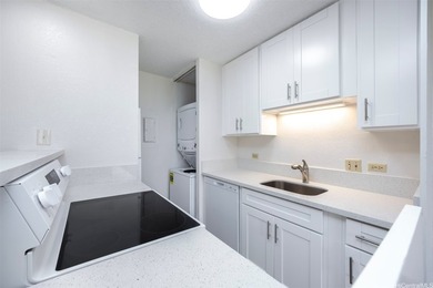 Monte Vista is a well-established condominium located on the - photo 15