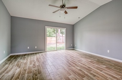 BRAND NEW CONSTRUCTION! This 4BR/2BA home is just 4.2 mi from - photo 8