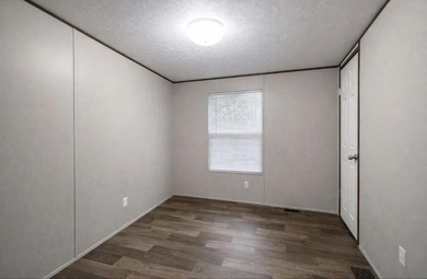 Stop Renting and Start Living! Affordable, like-new 3-bedroom - photo 19
