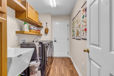 This lovely home sits on a corner lot on a cul-de-sac that - photo 24