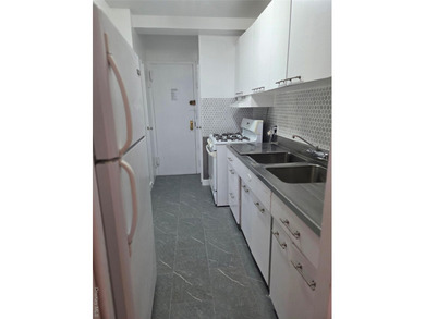 This specious 2 bedroom apartment can be yours. Fordham Hill is - photo 6