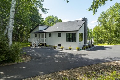 A rare offering on Damariscotta Lake: 5.4A+- acres, 400 feet of - photo 4
