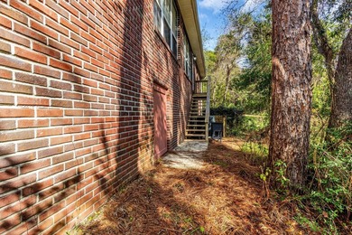 This lovely home sits on a corner lot on a cul-de-sac that - photo 37