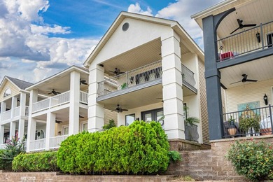 Fabulous townhome with a covered boat slip + 2-car garage on - photo 2