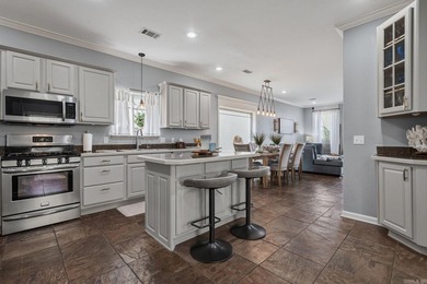 Fabulous townhome with a covered boat slip + 2-car garage on - photo 9