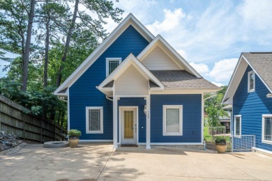 Lake Hamilton Home For Sale in Hot Springs Arkansas